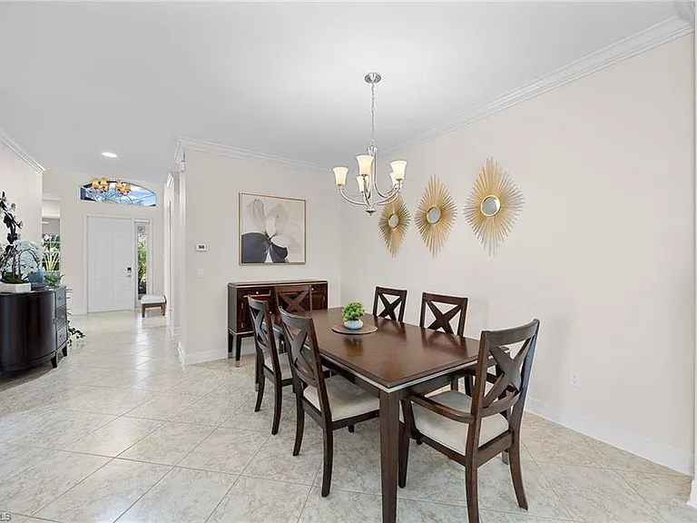 6542 Marbella Dr — Photo 17