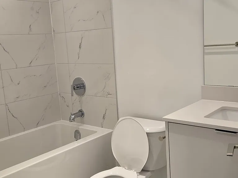 6 Chartwell Rd #314 — Photo 11