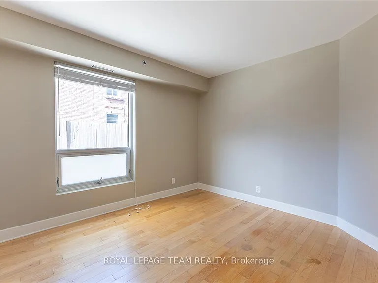 9 Balsam St W — Photo 16
