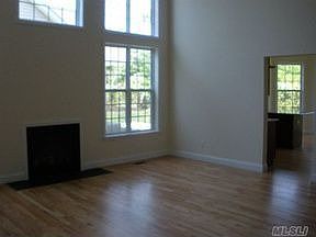 5th image of 14 Joshua Ct
