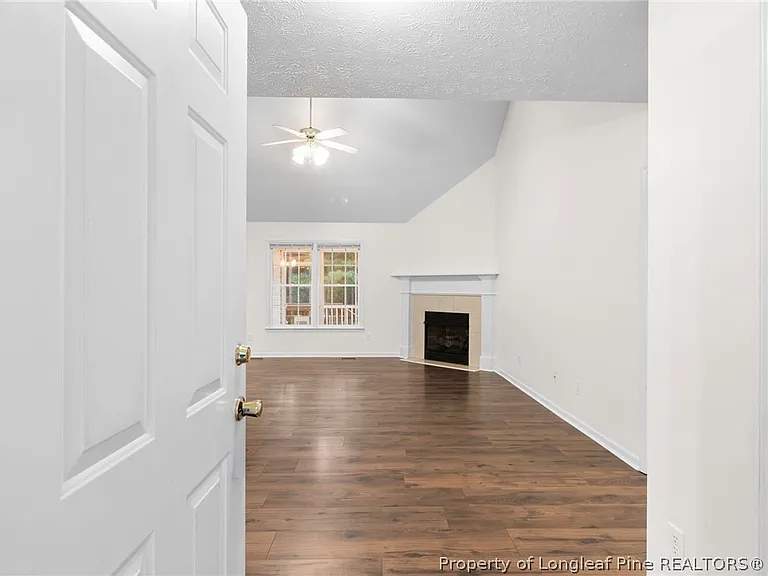757 Stone Cross Dr — Photo 5