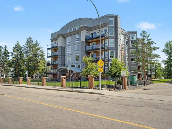 7951 96th St NW #302, Edmonton, AB T6C 4R1