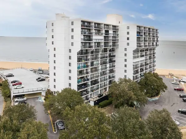 3558 Shore Dr APT 303, Virginia Beach, VA 23455