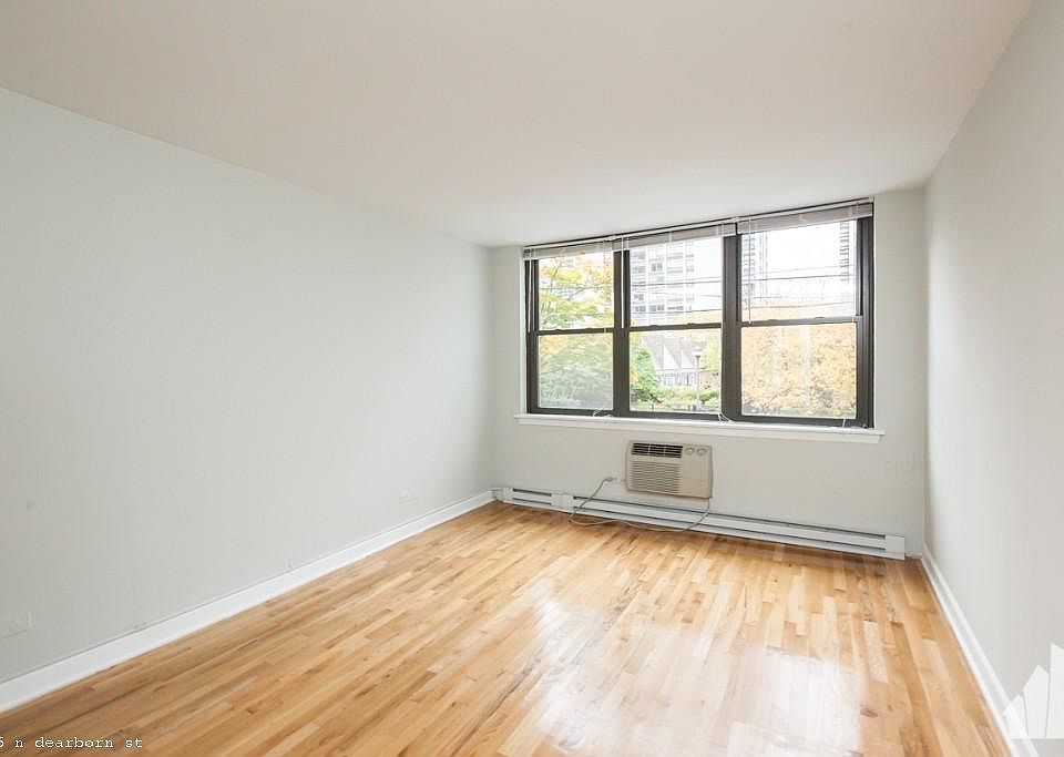 1st image of 1446 N Dearborn St #415