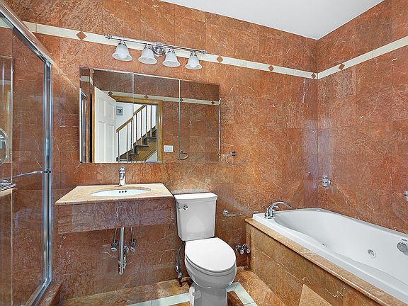 5th image of 292 W 137th St #1