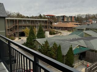 1115 N Walnut St #201, Bloomington, IN 47404