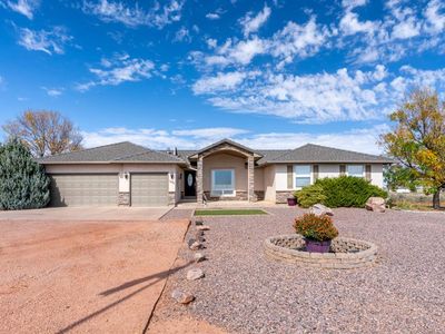 1035 E Longsdale Dr, Pueblo West, CO, 81007
