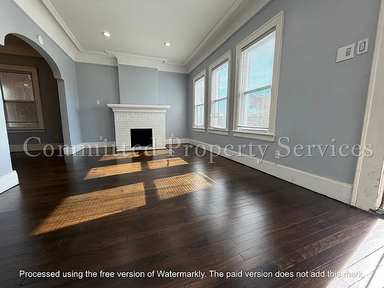 2938 Tyler St — Photo 3