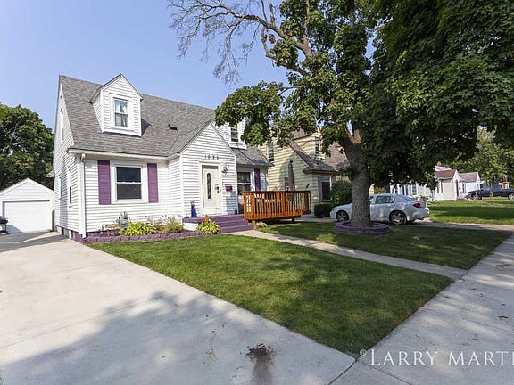 5th image of this home