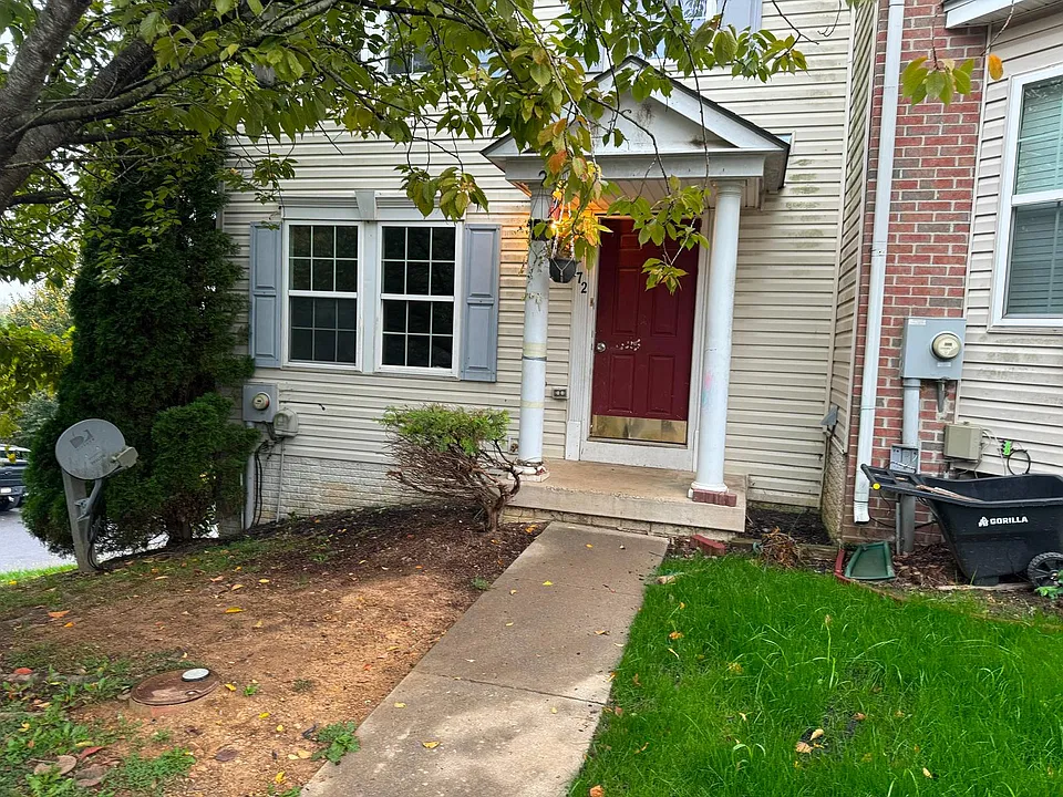 72 Grindstone Dr