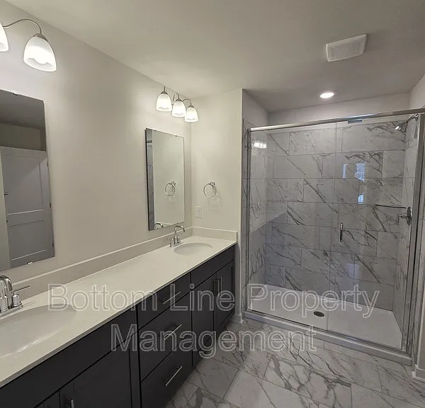 2000 Harlequin Dr — Photo 31