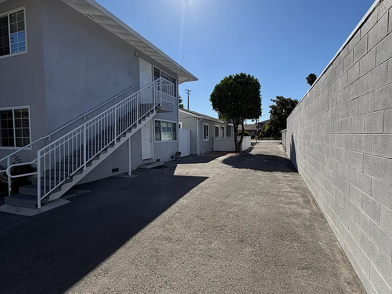 144 Granada Dr #C — Photo 14