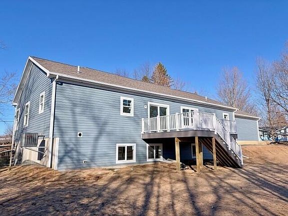 4th image of 448 Baseline Rd