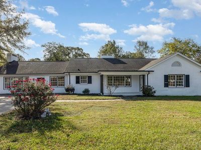 203 W Stewart St, Coats, NC, 27521