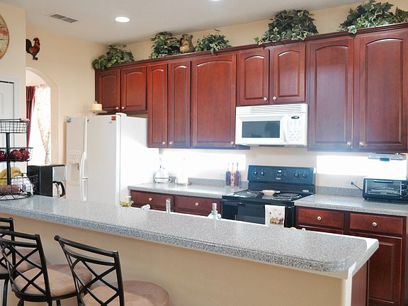 3rd image of 3009 Twinleaf Ave