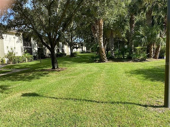 4th image of 117 E Cypress Ct