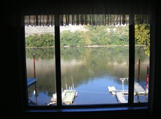 106 Pennsylvania Ave APT 5, Oakmont, PA 15139