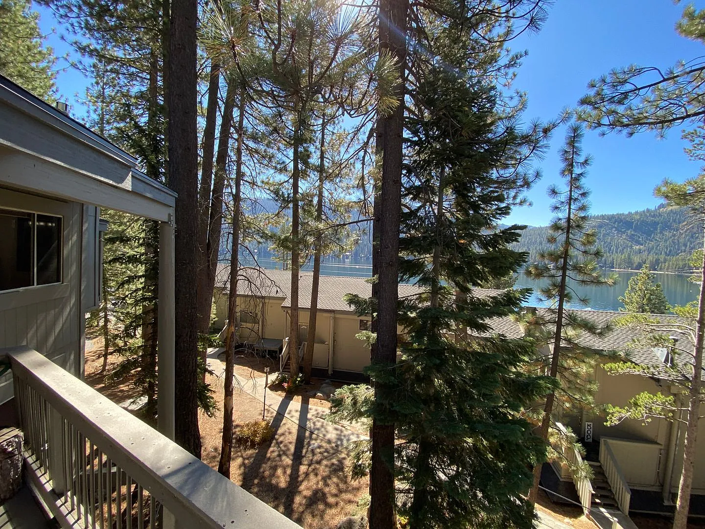 Tenant Needed for Shared Full-time Rental - Donner Lake Condo | 1-Year Lease | $2,175/mo — Photo 2
