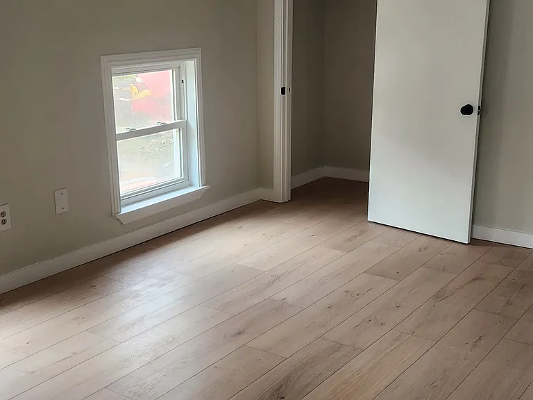87 Main St #87 — Photo 9