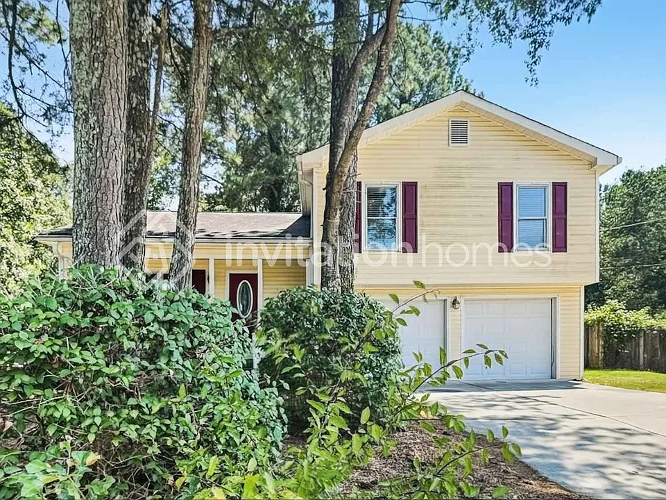 2005 Red Rose Ln