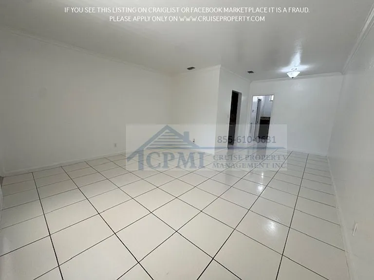 301 S Crescent Dr Hollywood, FL 33021 — Photo 9