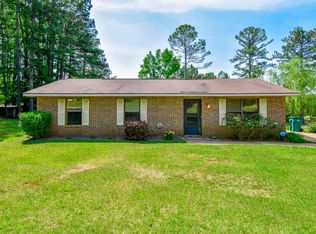 172 N Henderson St, Dadeville, AL 36853