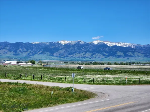 1002 Cruiser Ln APT F, Belgrade, MT 59714