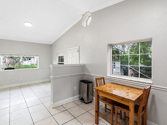 5th image of 1417 Belgrade Ave #B