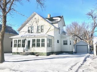 741 3rd Ave, Heron Lake, MN 56137