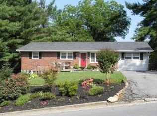 605 Spring Hill Rd, Johnson City, TN 37604