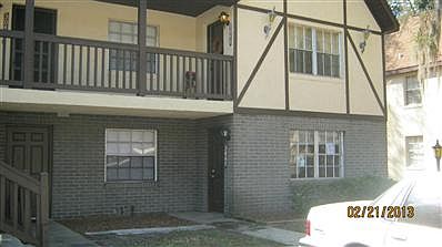1st image of 3042 Sir Hamilton Cir #6