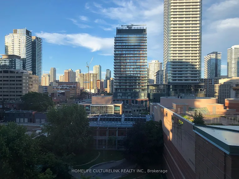 889 Bay St #801 — Photo 6