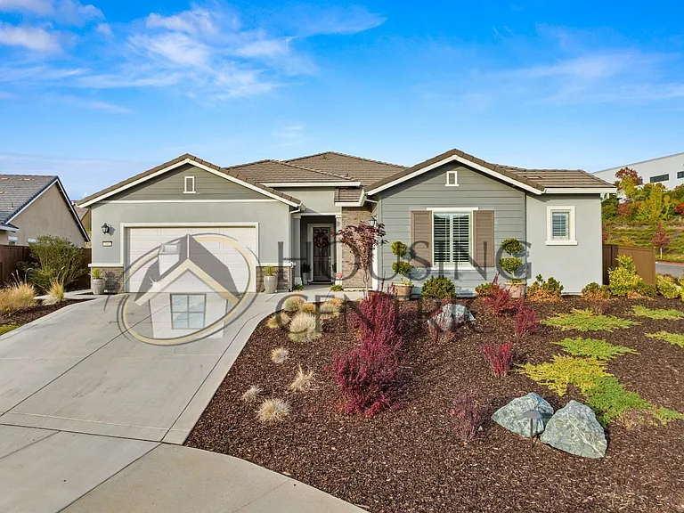 3061 Calypso Cir — Photo 47