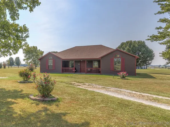 2702 N 434th, Pryor, OK 74361