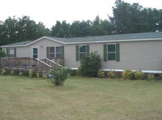 48 Hickory St, Ruby, SC 29741