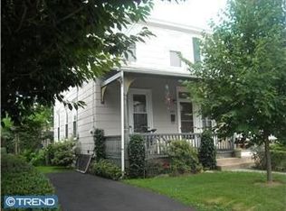 406 Cedar St, Jenkintown, PA 19046