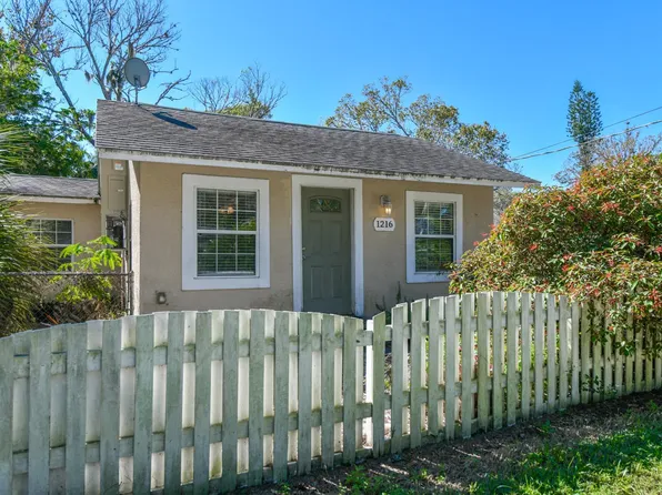 1216 39th St, Sarasota, FL 34234