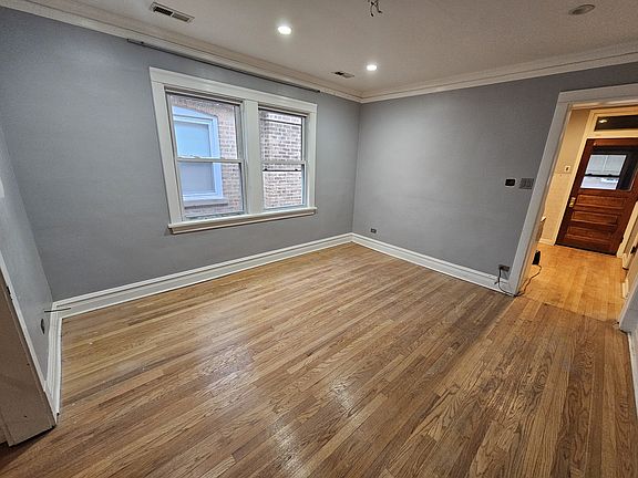 2nd image of 4326 N Marmora Ave #1