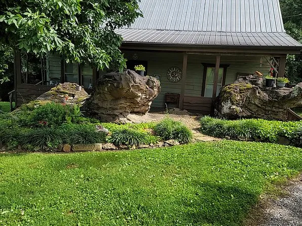 476 County Road 295, Fort Payne, AL 35967