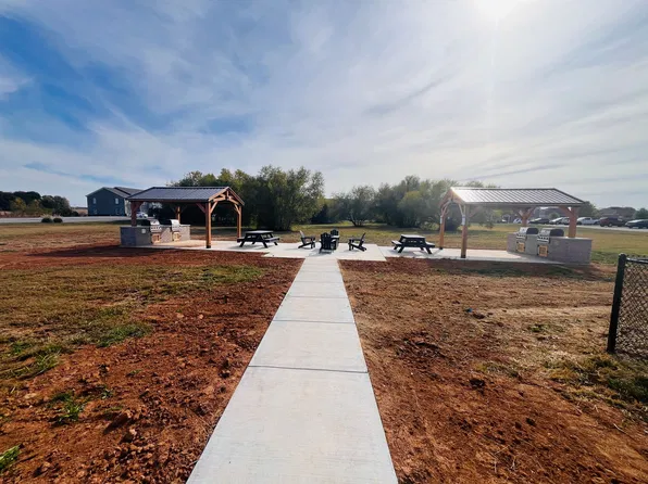 Field Haven Apartments