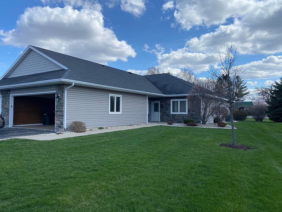 2nd image of 200 Potter Rd