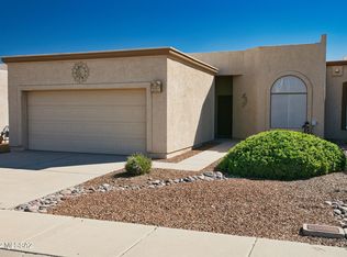 2451 S Orchard View Dr, Green Valley, AZ 85614