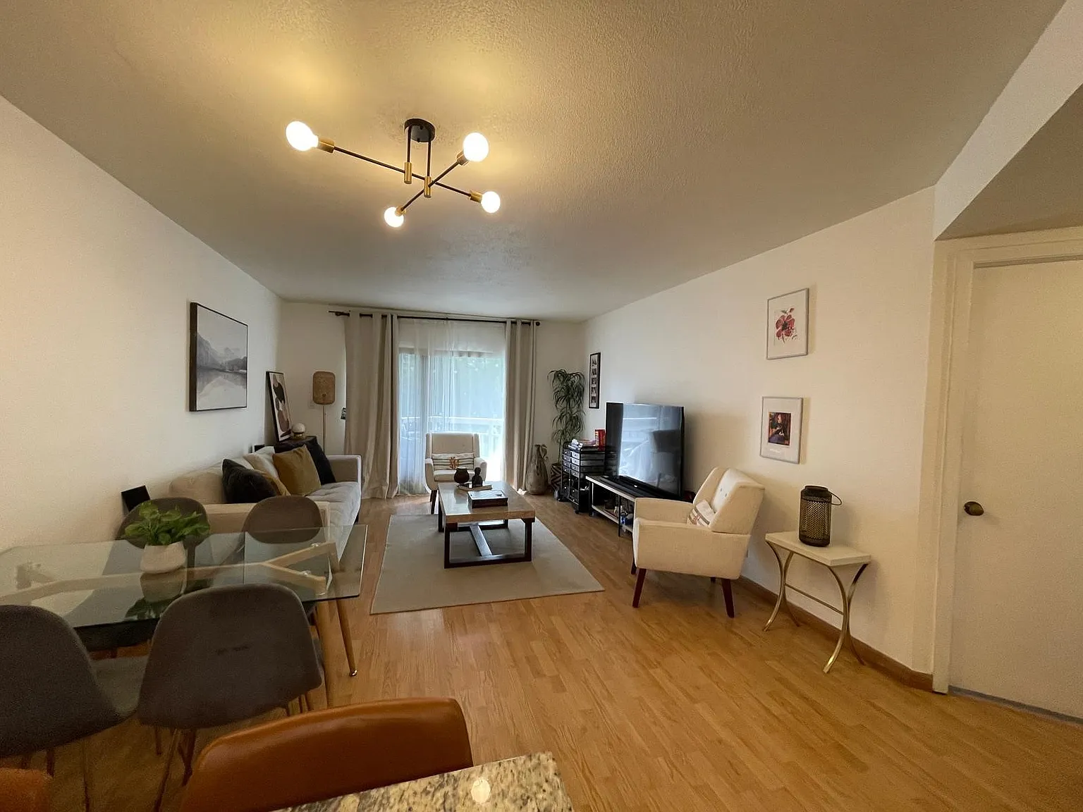 8290 Lake Dr — Photo 4