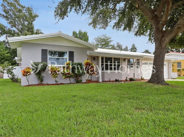 5599 110th Way, Seminole, FL 33772