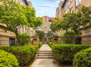 114 Clyde Ave, Evanston, IL 60202