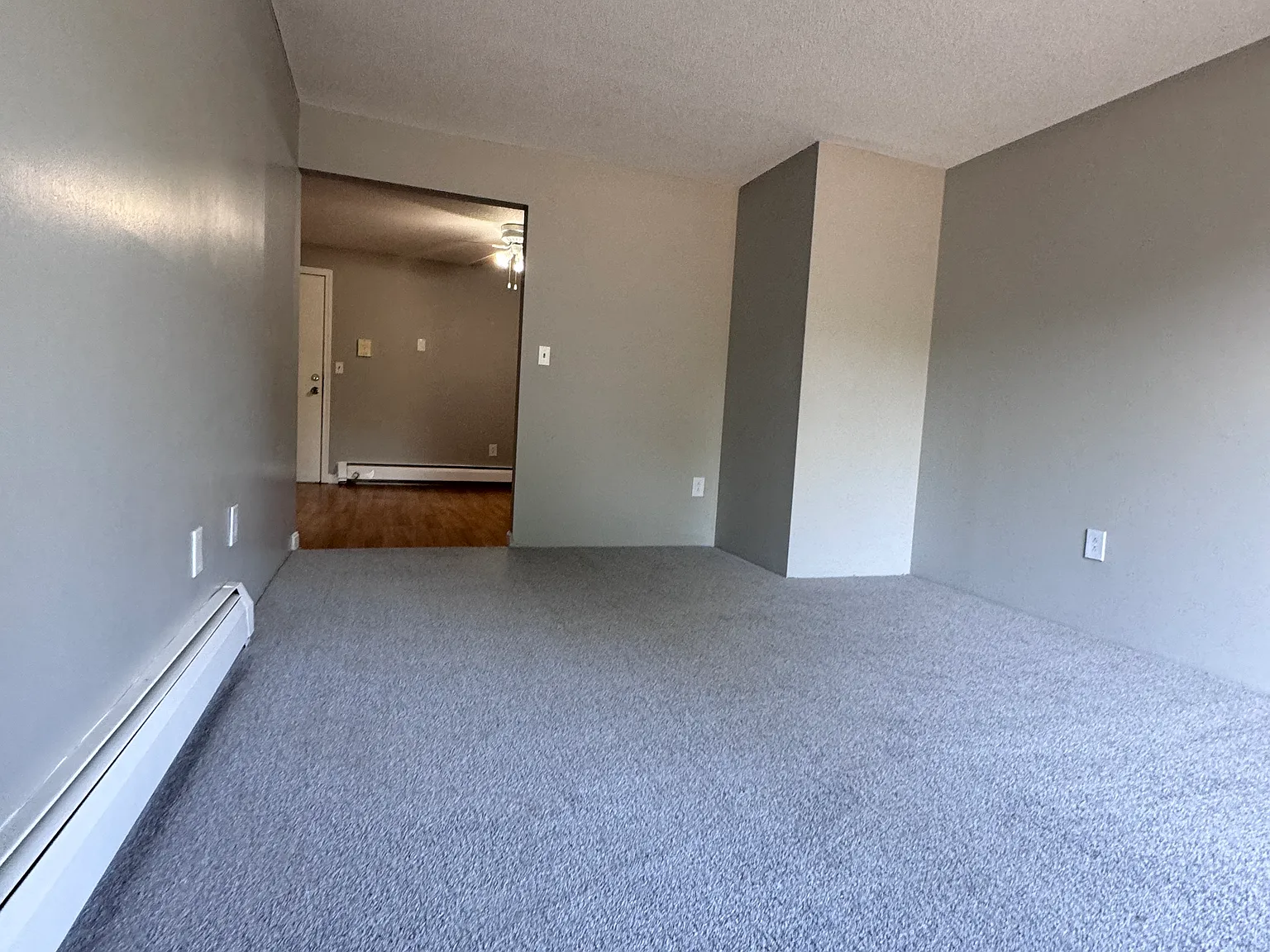 1345 Bodwell Rd — Photo 2