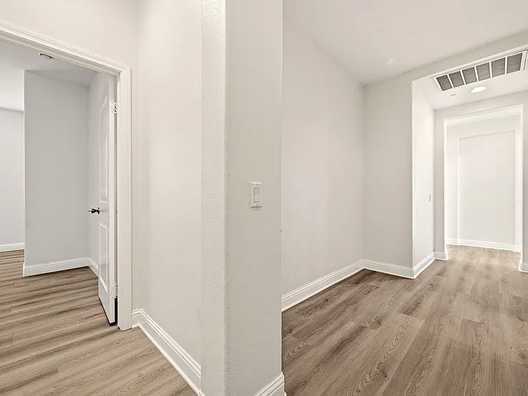 10828 Portofino Ln — Photo 27
