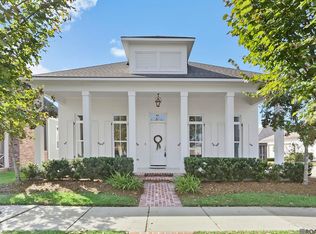 10754 Turning Leaf Dr, Baton Rouge, LA 70810