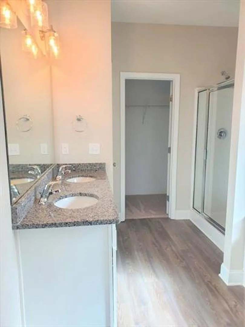 3 Bedroom, 2 Bath home. — Photo 4