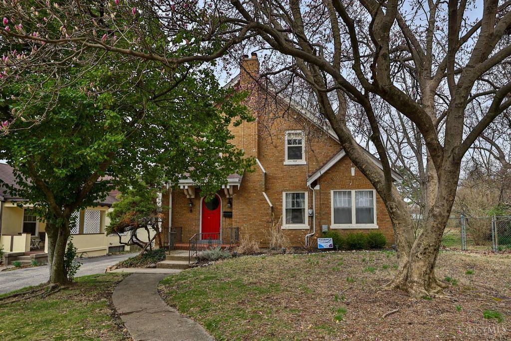 Real estate listing image
